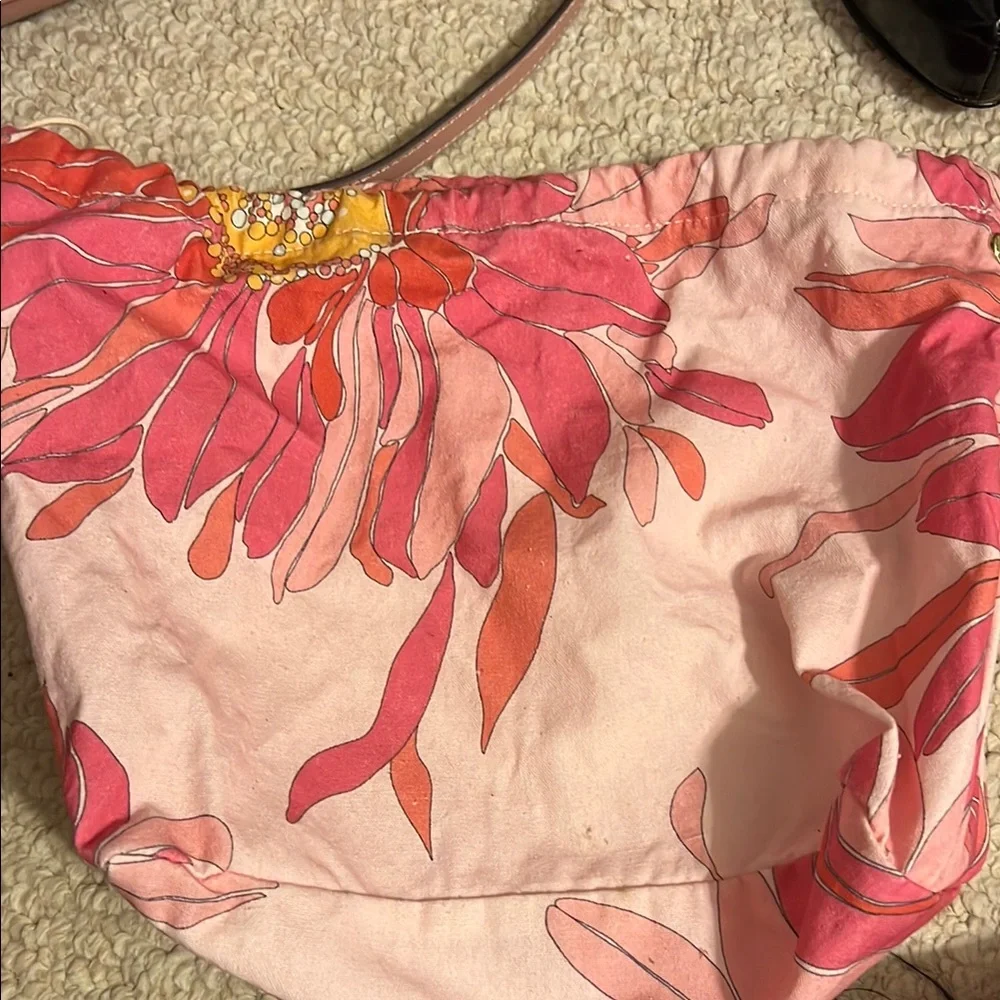 Trina Turk Pink Geometric Cutout Tote - Picture 10 of 12